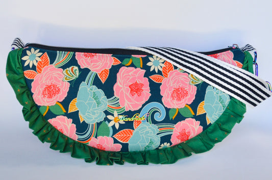 Ruffle Purse