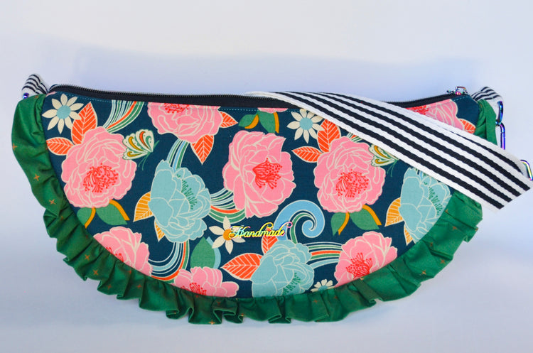 Ruffle Purse